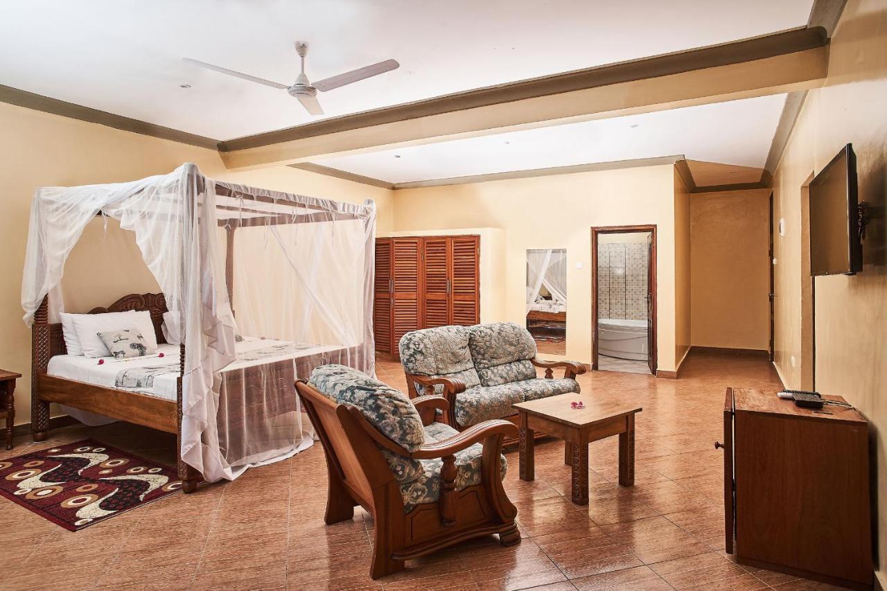 Coral Beach Resort Диани-Бич Экстерьер фото
