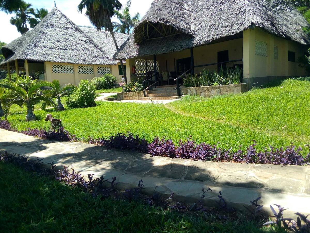 Coral Beach Resort Диани-Бич Экстерьер фото
